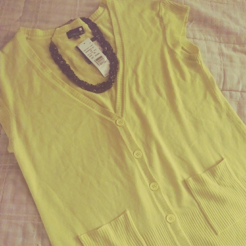 Nwt! Super soft cardigan